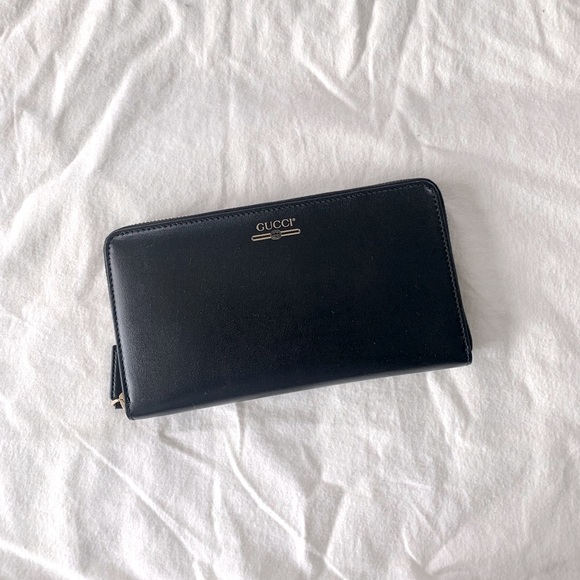 BrandNew Authentic Gucci Unisex Leather Wallet Clutch - Picture 1 of 10